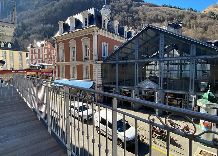 Plein centre, T3 5P totalement rénové 55m2. WIFI